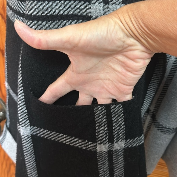 Rain Black & gray open front sweater with cuffed sleeves and 2 open pockets L - Picture 4 of 6